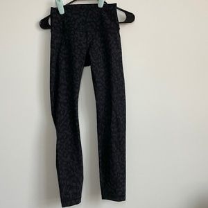 Lululemon | Wunder Under High Rise Tight 25" | Size 4 | Camo Coal